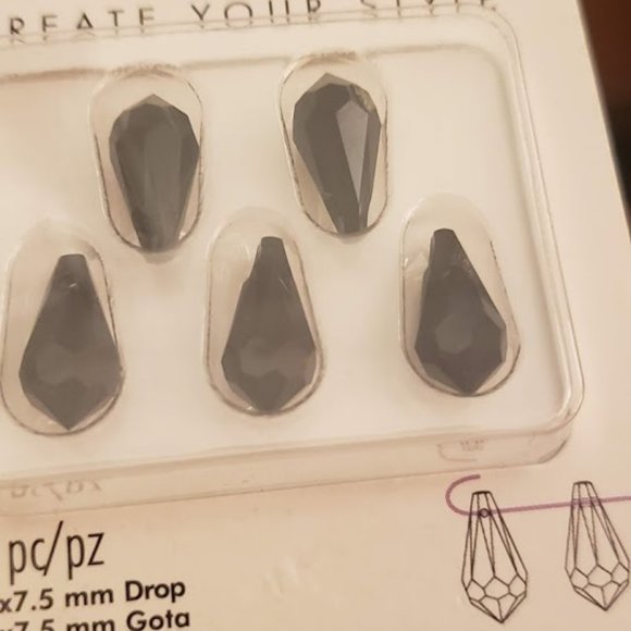 20 Swarovski Gems BEADS - Great for craft making - Picture 6 of 9